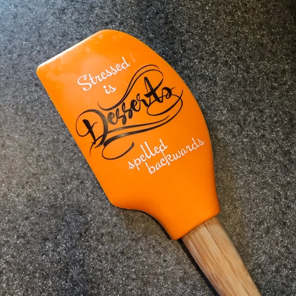 Pampered Chef rubber scraper - Picture 2 of 4